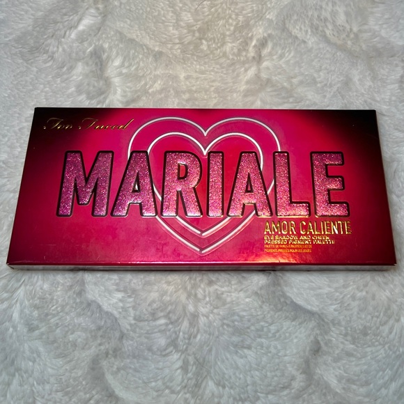 Too Faced x Mariale Amor Caliente Limited Edition Collab Eye Shadow Palette - Picture 3 of 14